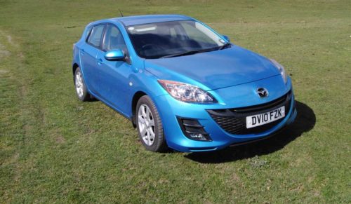 A 2010 Mazda 3 TS2 is for sale.